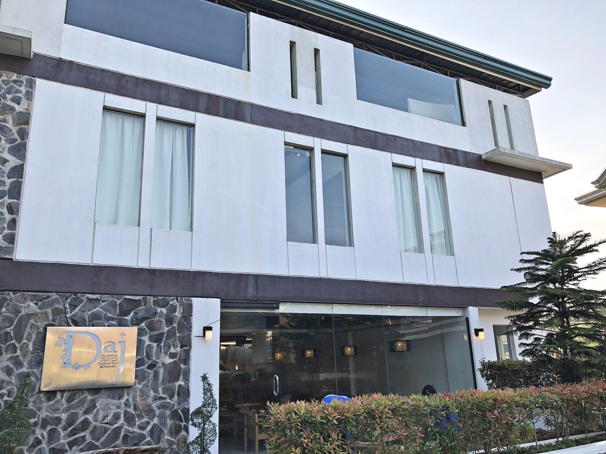 Daj Suites Boutique Hotel Tagaytay City Exteriör bild